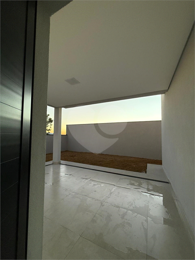 Foto REO1108227