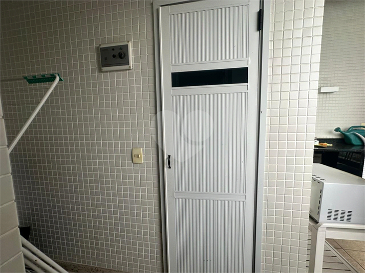 Foto REO1108230