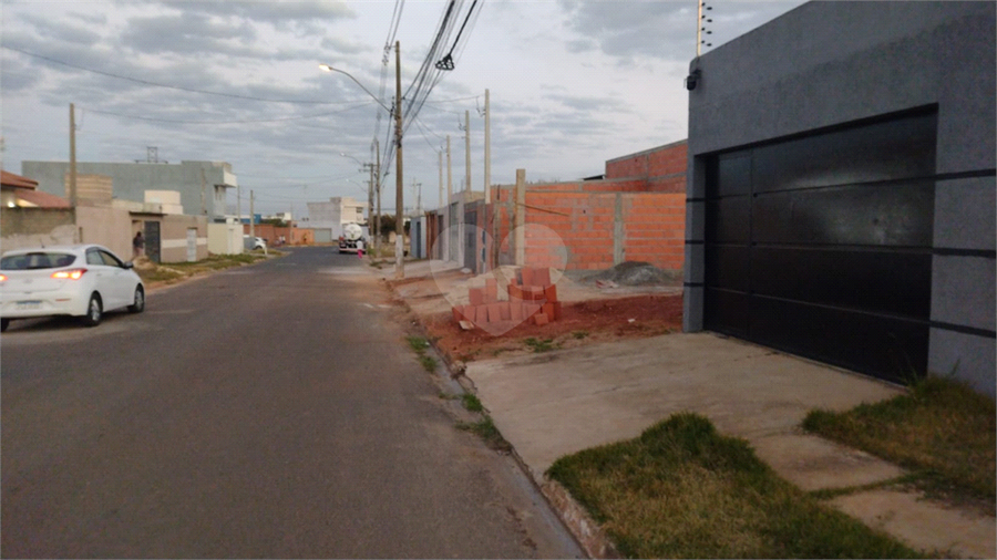 Foto REO1108257