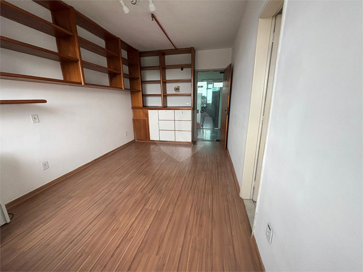Foto REO1108280