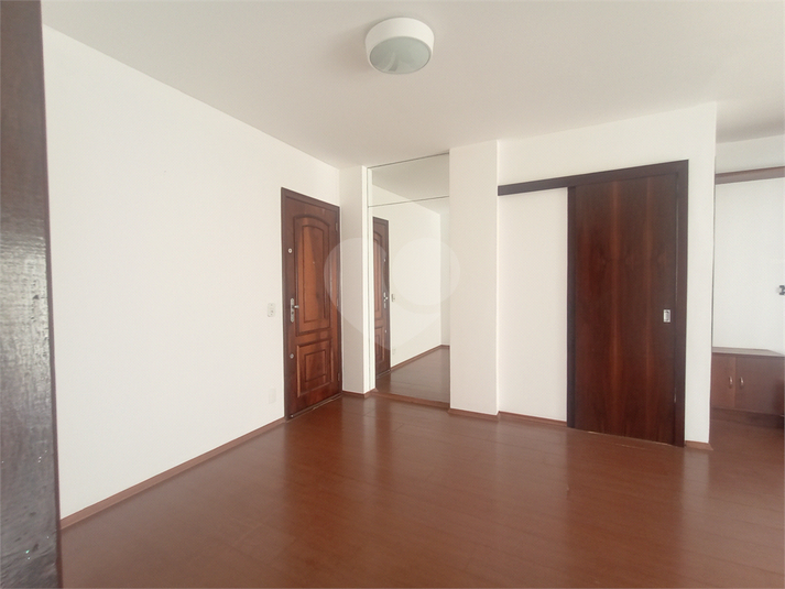 Foto REO1108316