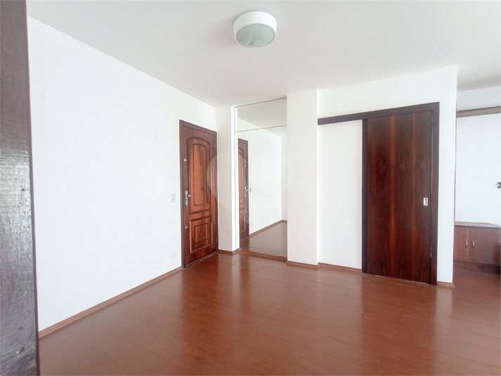 Foto REO1108316