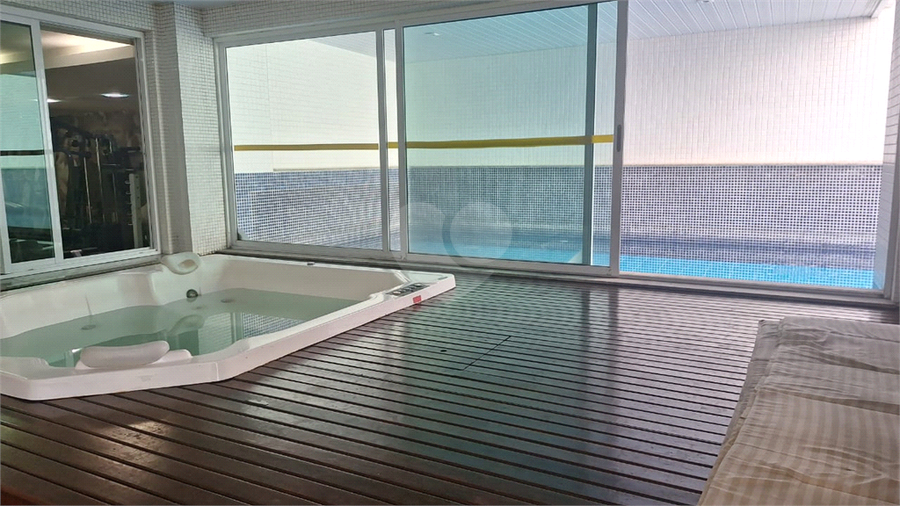 Foto REO1108328