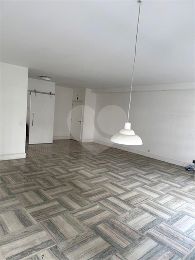 Foto REO1108341