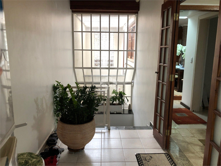 Foto REO1108345