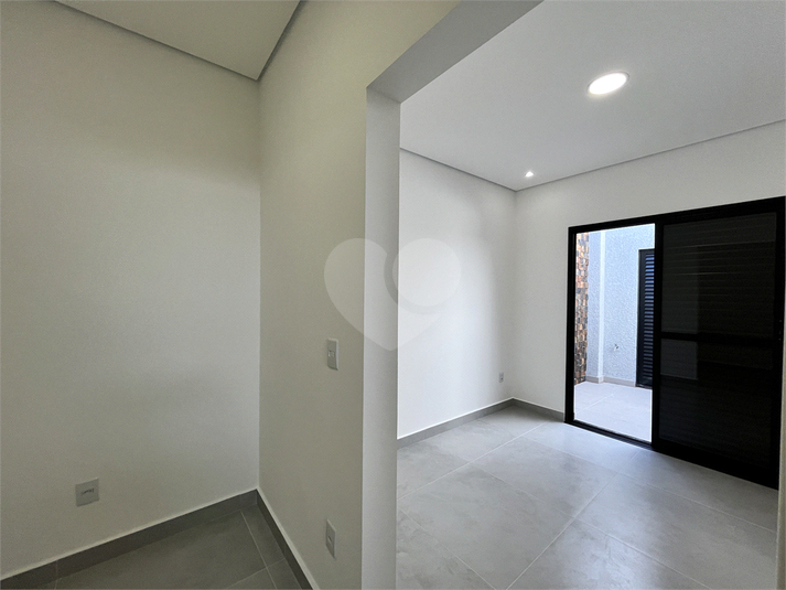 Foto REO1108346