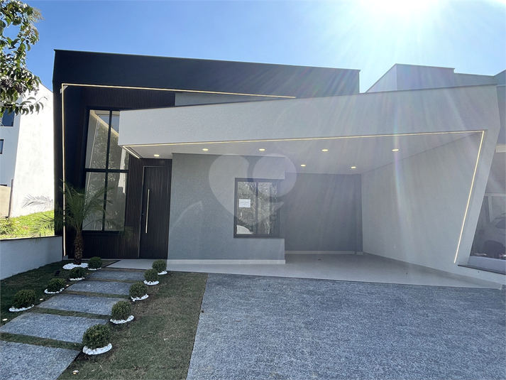 Foto REO1108346