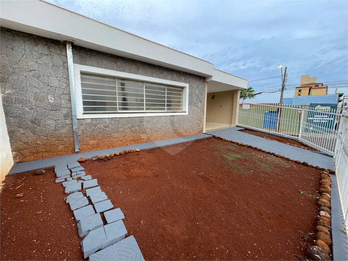 Foto REO1108349