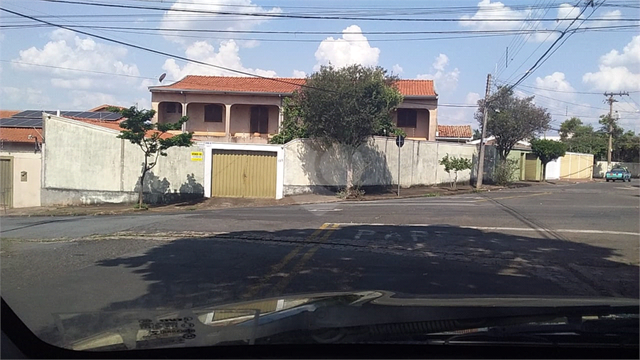 Foto REO1108381