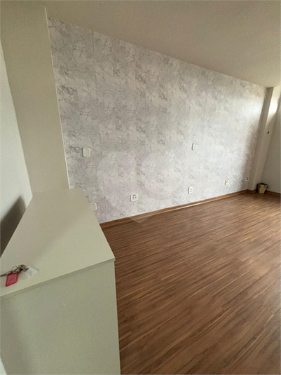 Foto REO1108382