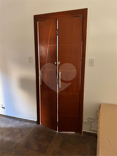 Foto REO1108392