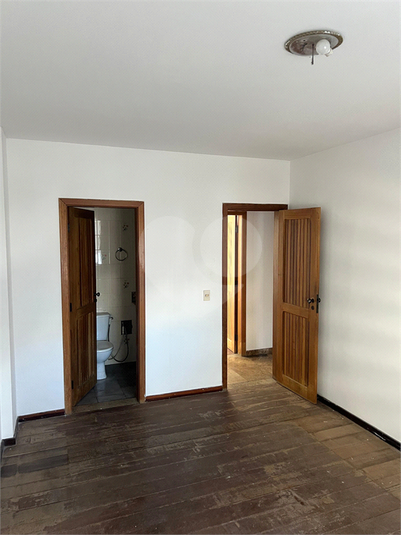 Foto REO1108393