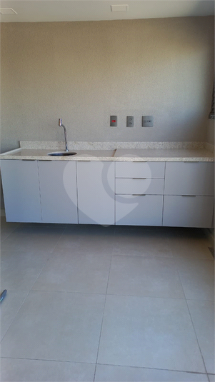 Foto REO1108398