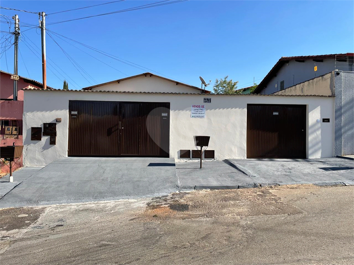 Foto REO1108402