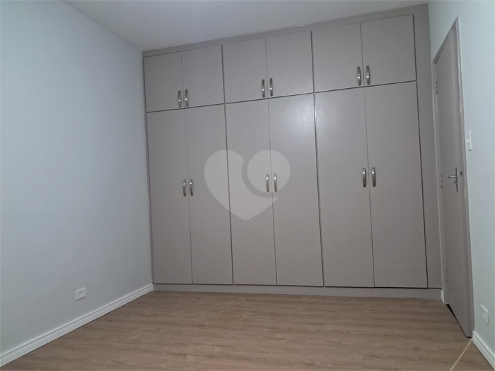 Foto REO1108467