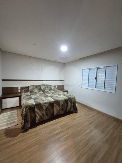 Foto REO1108475