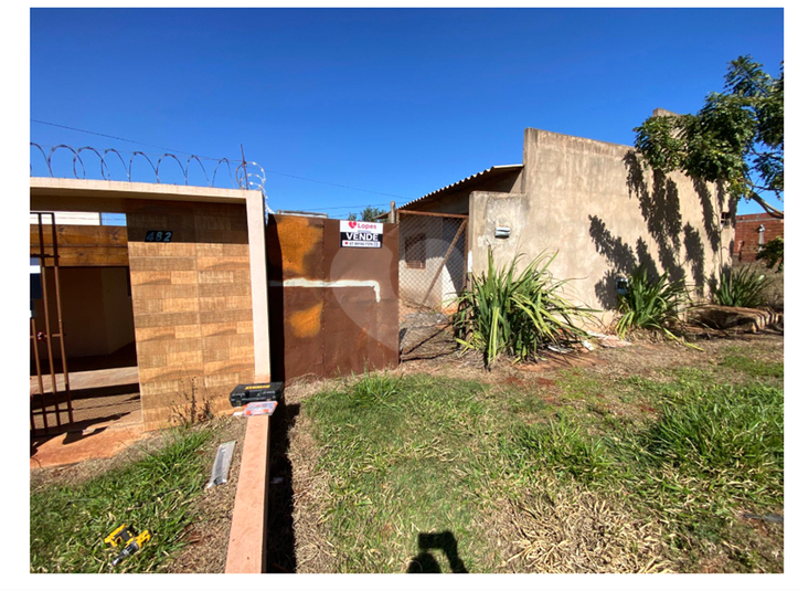 Foto REO1108477