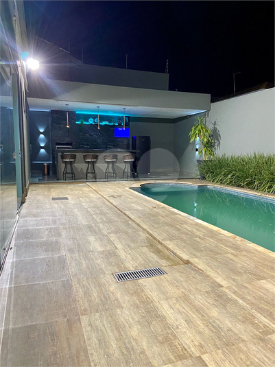 Foto REO1108487