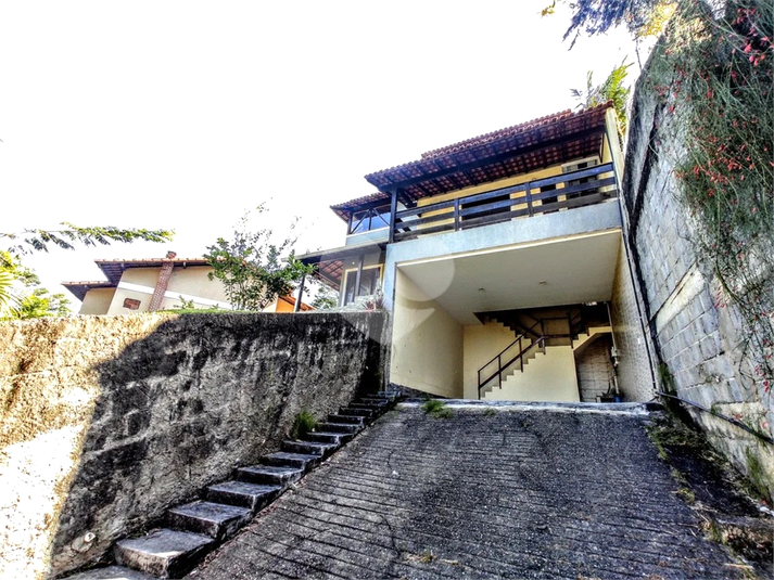 Foto REO1108512