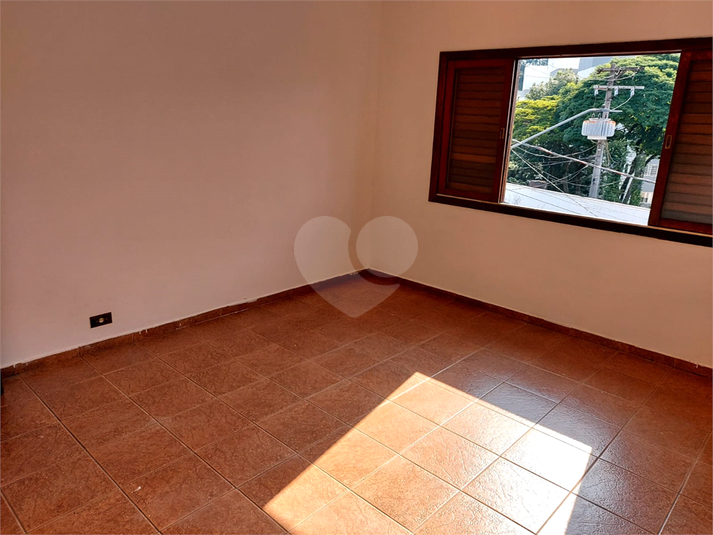 Foto REO1108549