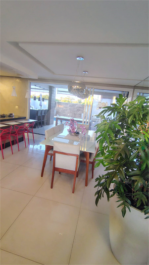 Foto REO1108553