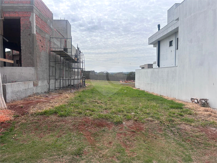 Foto REO1108560
