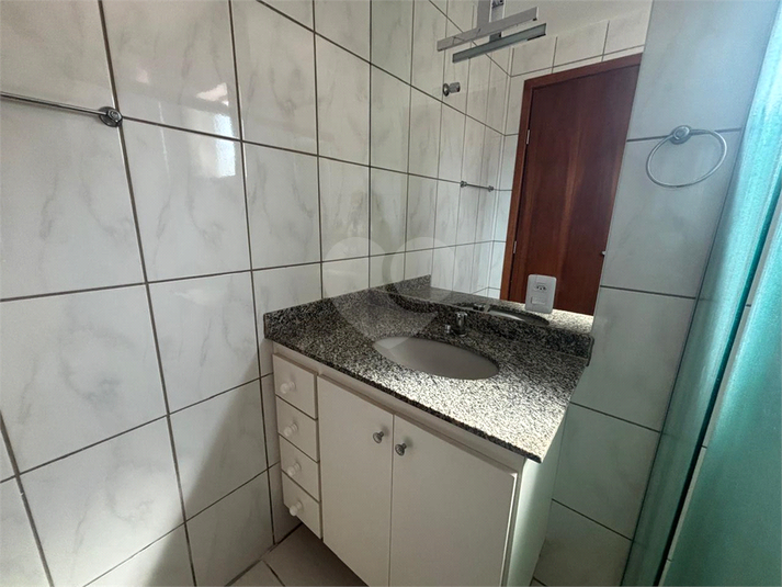 Foto REO1108571