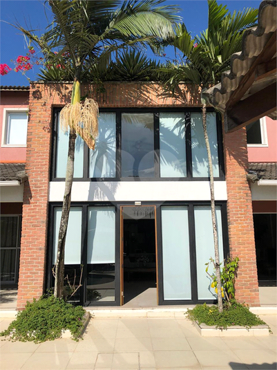 Foto REO1108575