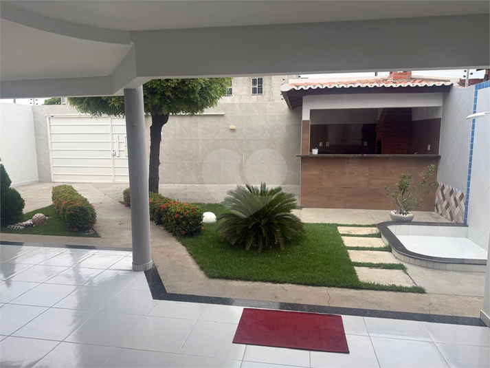 Foto REO1108617