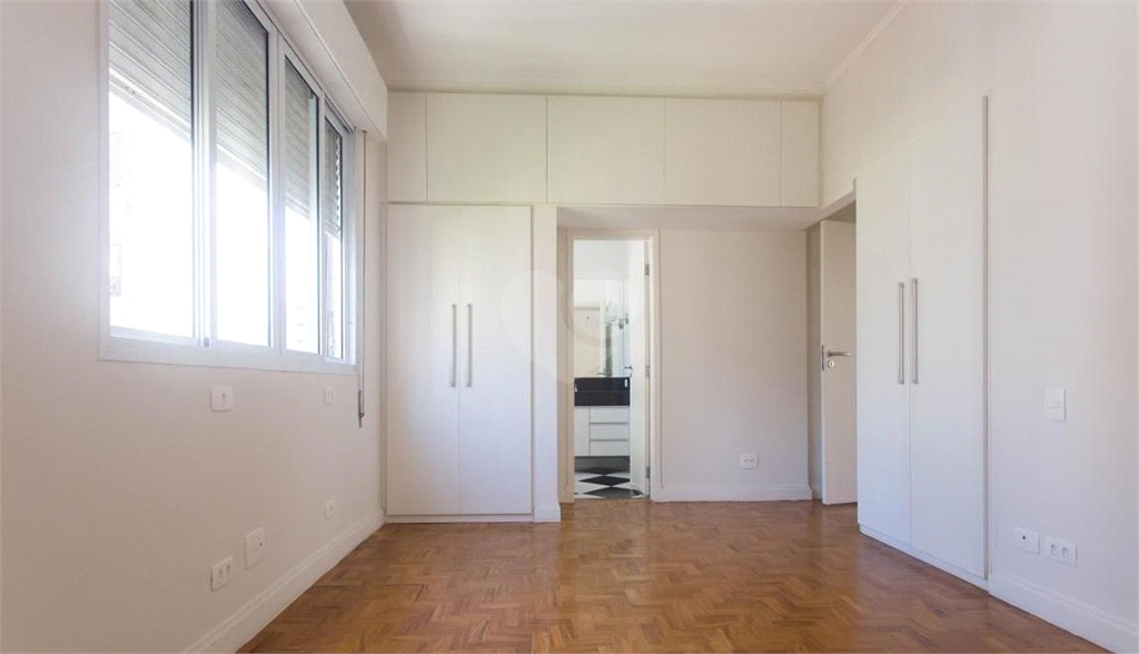 Venda Apartamento São Paulo Cerqueira César REO110862 12