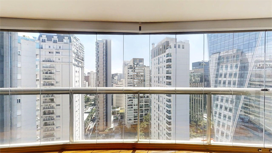 Foto REO1108638