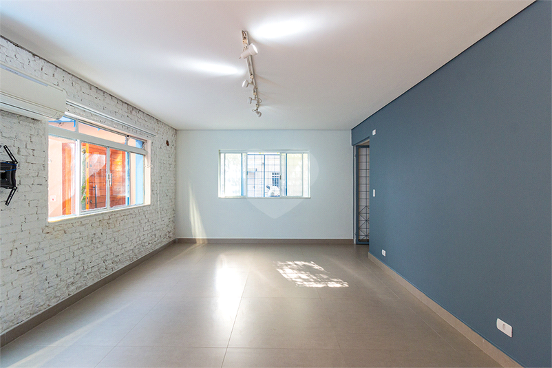 Foto REO1108678