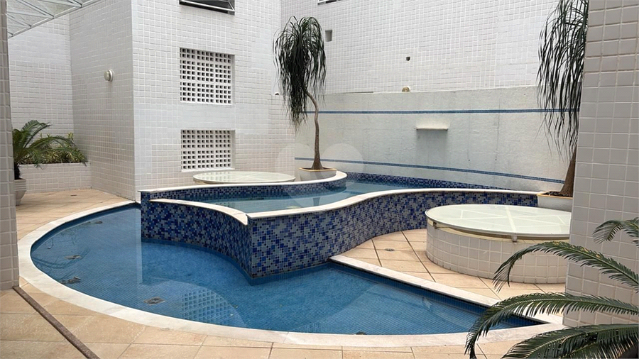 Foto REO1108692