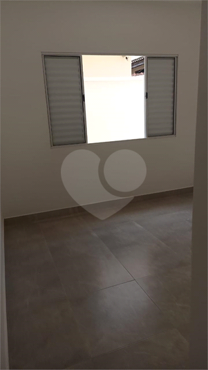 Foto REO1108700