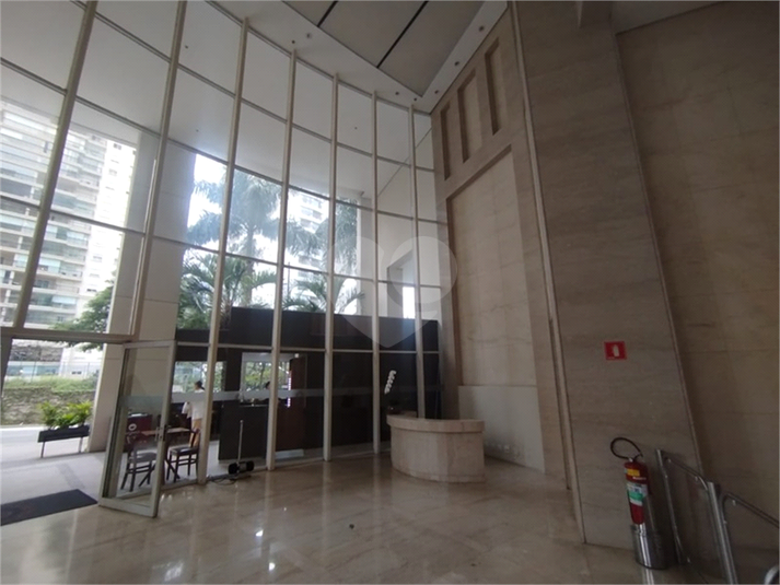 Foto REO1108726