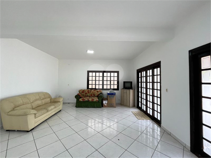 Foto REO1108740