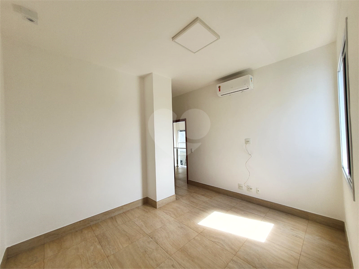 Foto REO1108764