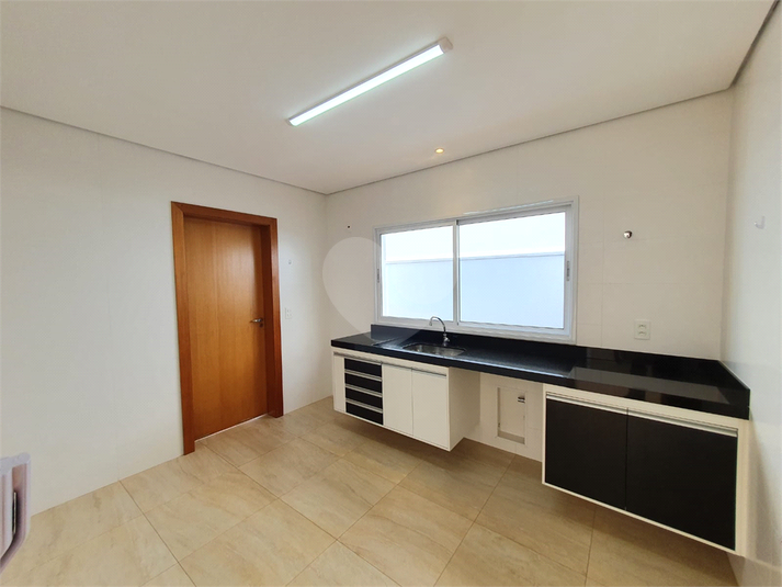 Foto REO1108764