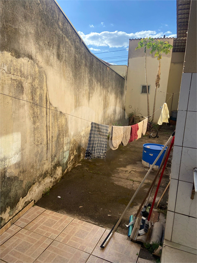 Foto REO1108768