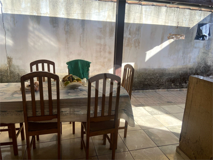 Foto REO1108768