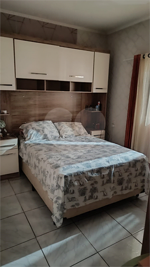 Foto REO1108783