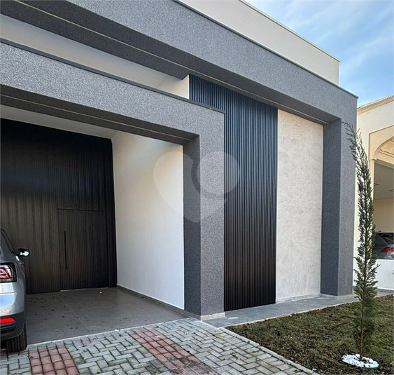 Foto REO1108797