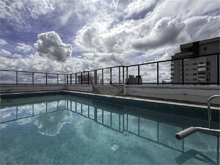 Foto REO1108811
