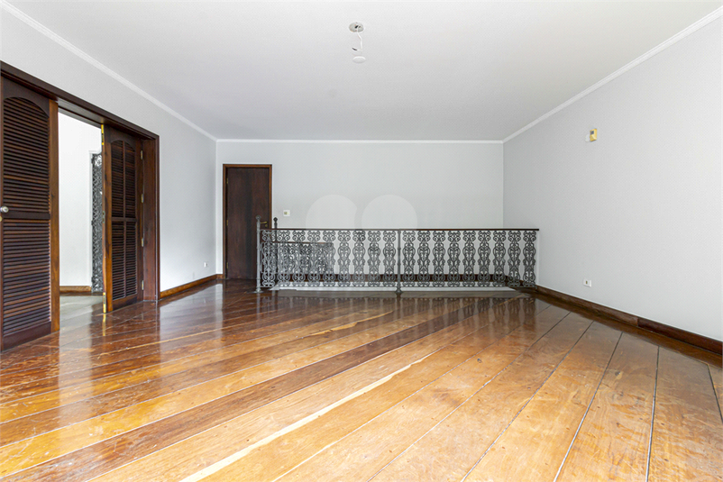 Foto REO1108836