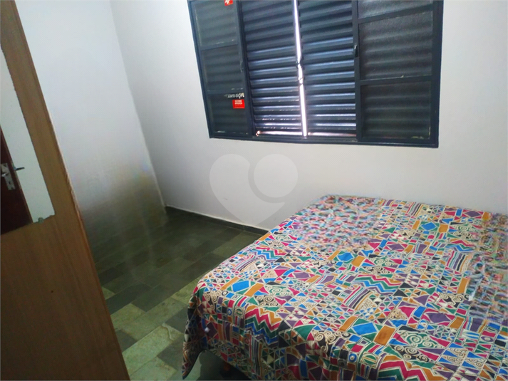 Foto REO1108840