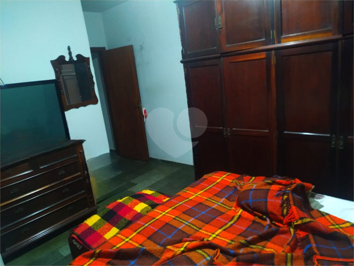 Foto REO1108840