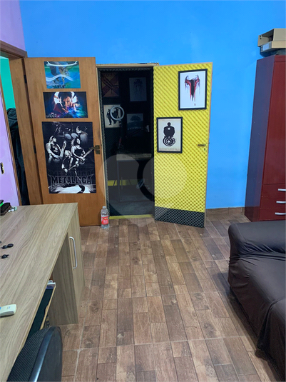 Foto REO1108844