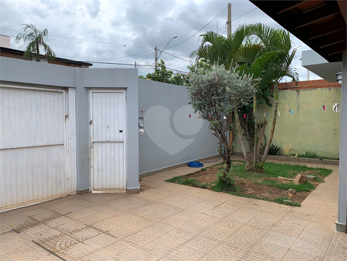 Foto REO1108844