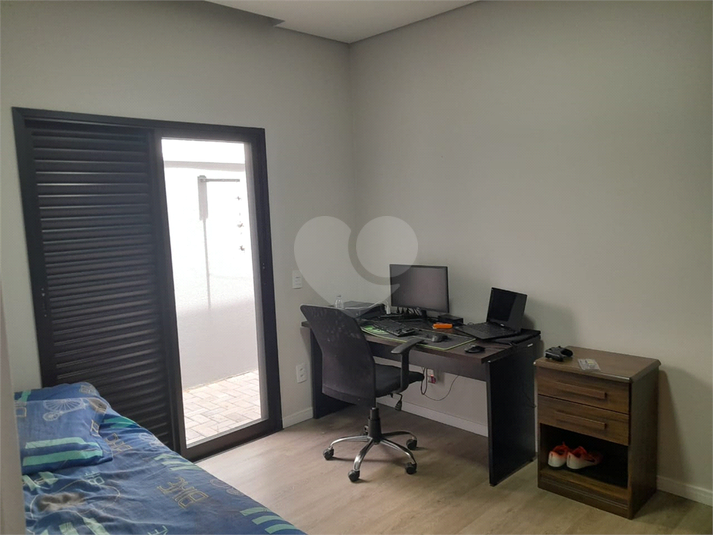 Foto REO1108845