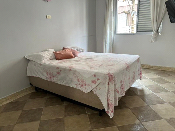 Foto REO1108858